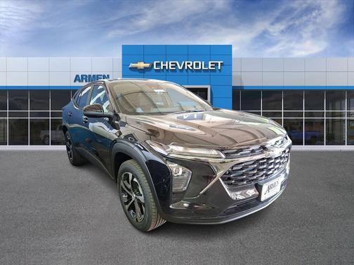 Mosaic Black Metallic 2026 Chevrolet Trax FWD 1RS
