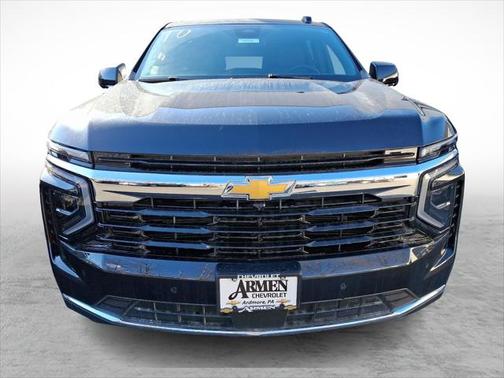 2025 Chevrolet Suburban LS