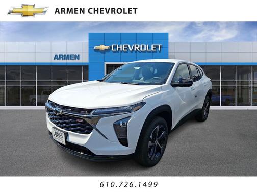 Summit White 2026 Chevrolet Trax FWD 1RS