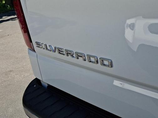 Summit White 2026 Chevrolet Silverado 1500 WT