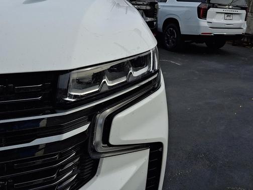 2022 Chevrolet Tahoe 4WD RST