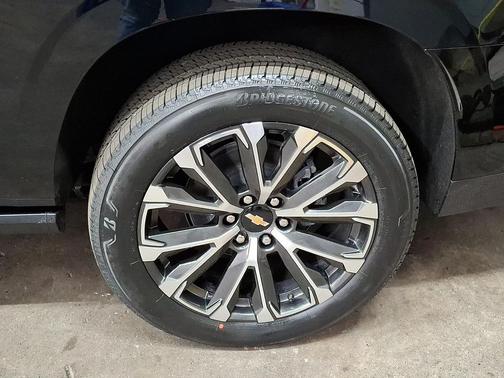 2026 Chevrolet Suburban High Country, 4WD