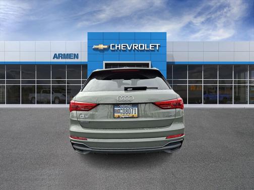 2025 Audi Q3 Premium 45 TFSI S line quattro Tiptronic