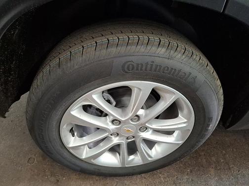 Sterling Gray Metallic 2026 Chevrolet Trailblazer LS