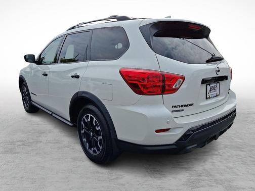 2020 Nissan Pathfinder SL 4WD