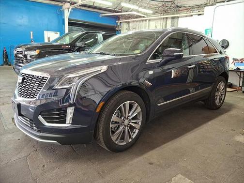 2025 Cadillac XT5 Premium Luxury