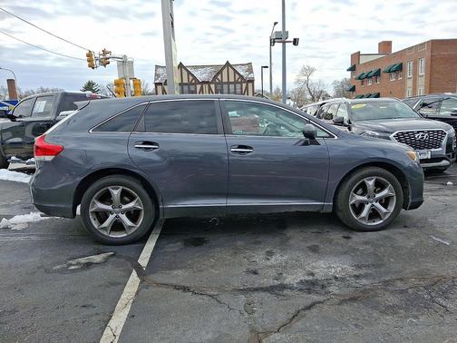 2011 Toyota Venza Base