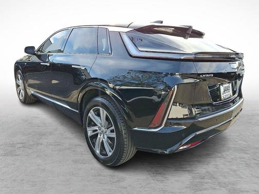 2024 Cadillac LYRIQ Tech