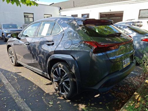 2023 Lexus UX 250h Base