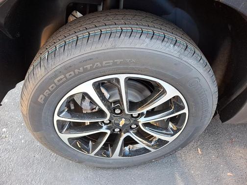 Summit White 2026 Chevrolet Trailblazer LT