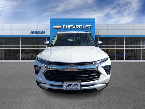 Summit White 2026 Chevrolet Trailblazer LT