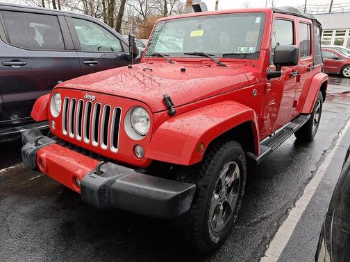 2016 Jeep Wrangler Unlimited Sahara