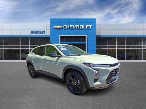 Cacti Green 2025 Chevrolet Trax FWD ACTIV