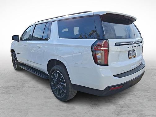 2024 Chevrolet Suburban RST