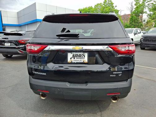 Mosaic Black Metallic 2019 Chevrolet Traverse LT Leather