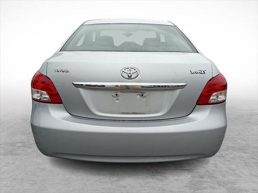 2009 Toyota Yaris S