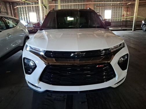 Summit White 2022 Chevrolet Trailblazer RS