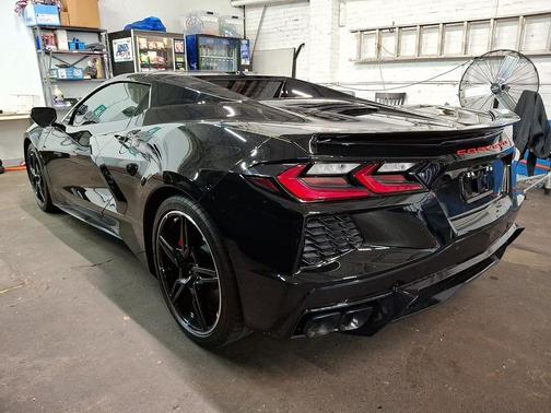 2023 Chevrolet Corvette Stingray w/2LT