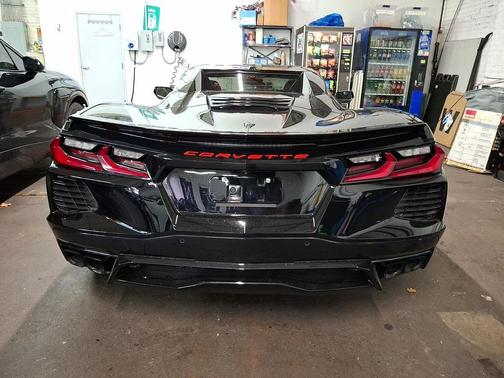 2023 Chevrolet Corvette Stingray w/2LT