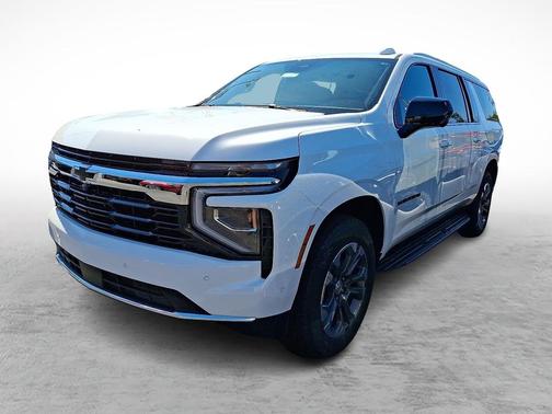 2025 Chevrolet Suburban LS