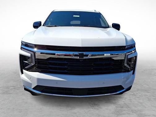 2025 Chevrolet Suburban LS