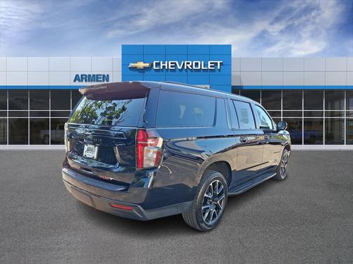 Midnight Blue Metallic 2023 Chevrolet Suburban RST