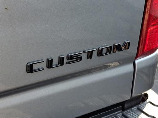2025 Chevrolet Silverado 2500 Custom