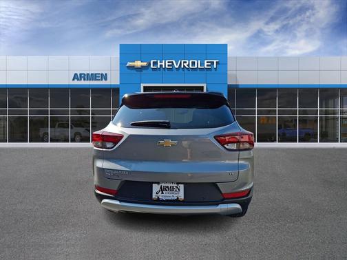 Sterling Gray Metallic 2024 Chevrolet Trailblazer LT