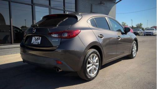 2016 Mazda Mazda3 i Sport