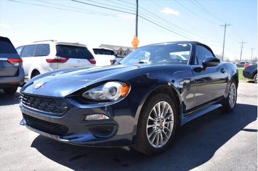 2018 FIAT 124 Spider Base