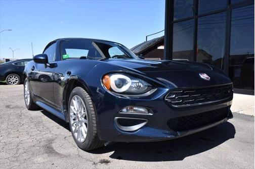 2018 FIAT 124 Spider Base