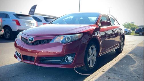 2014 Toyota Camry SE
