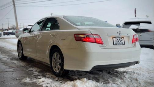 2009 Toyota Camry Sedan 4D