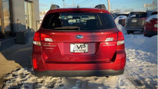 2012 Subaru Outback 2.5i Limited