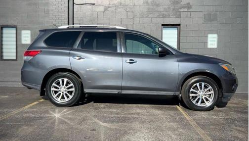 2013 Nissan Pathfinder SV