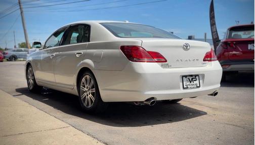 Blizzard Pearl 2009 Toyota Avalon XL