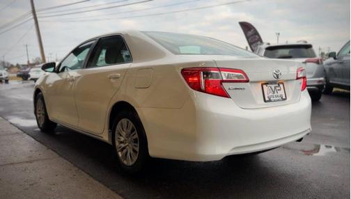 2013 Toyota Camry LE