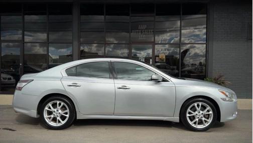 2012 Nissan Maxima SV