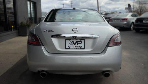 2012 Nissan Maxima SV
