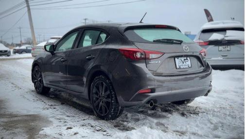 2018 Mazda Mazda3 Touring