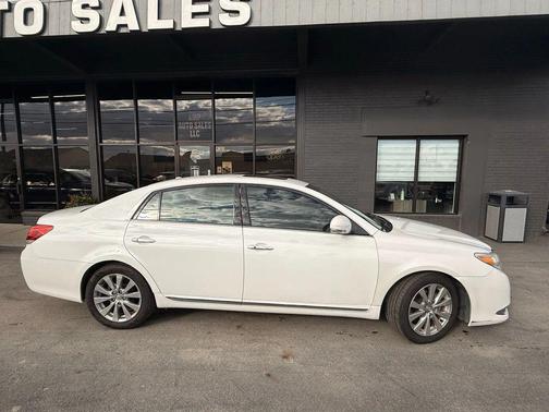 2012 Toyota Avalon Base