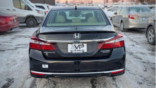 2017 Honda Accord Hybrid Touring