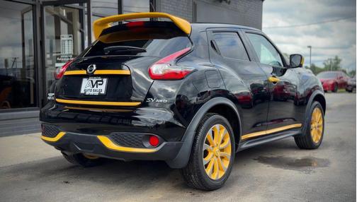 Black 2015 Nissan Juke SV Sport Utility 4D