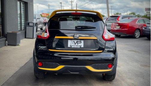 Black 2015 Nissan Juke SV Sport Utility 4D