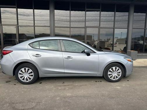 2018 Mazda Mazda3 Sport