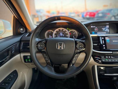 2017 Honda Accord Touring V6