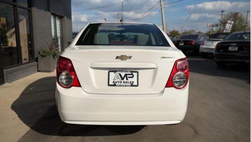 2015 Chevrolet Sonic LS