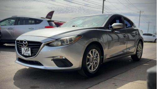 2016 Mazda Mazda3 i Sport