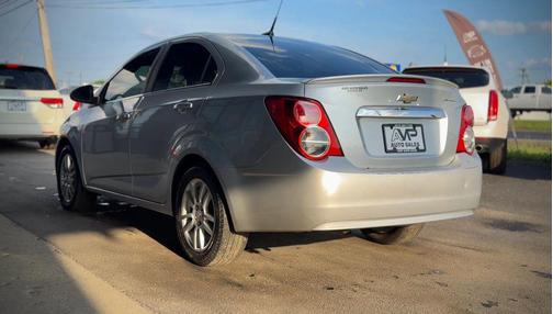 Silver Ice Metallic 2014 Chevrolet Sonic LT