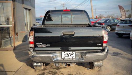 2015 Toyota Tacoma Base